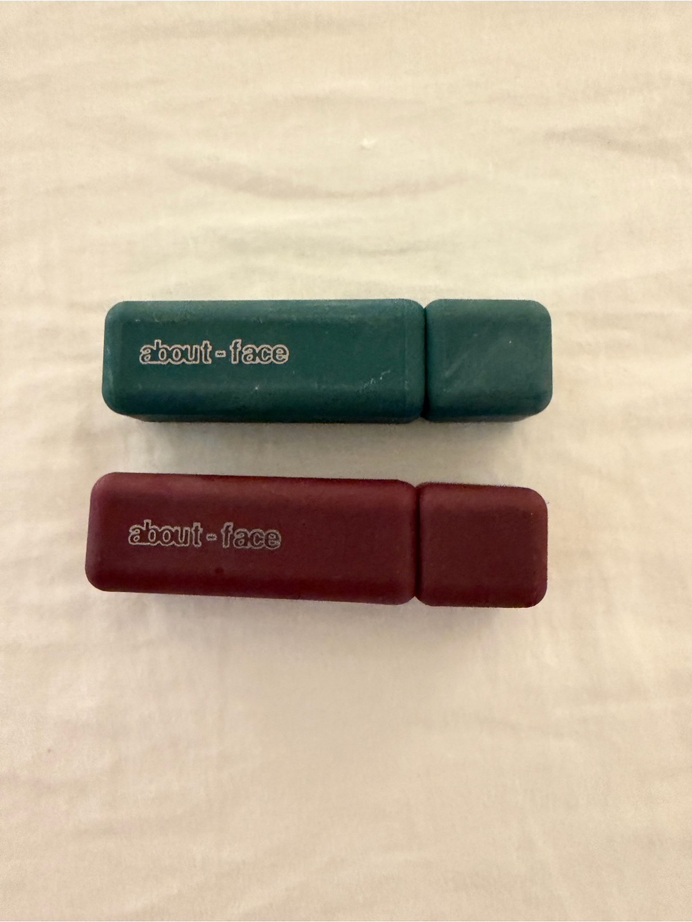 about-face Eyeshadow Duo in Teal & Burgundy